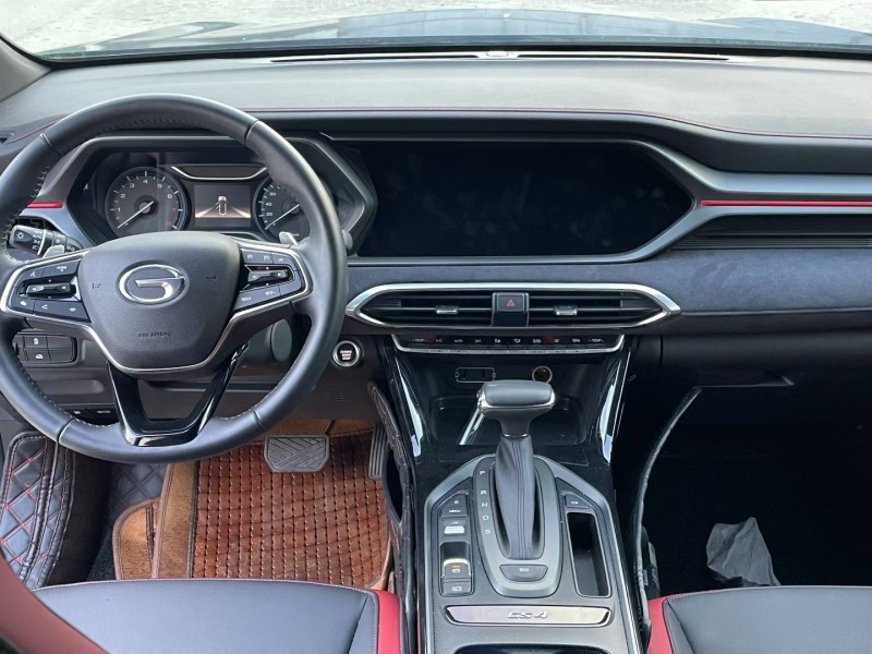 济宁20年传祺GS44