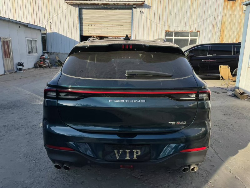 济宁23年东风风行9