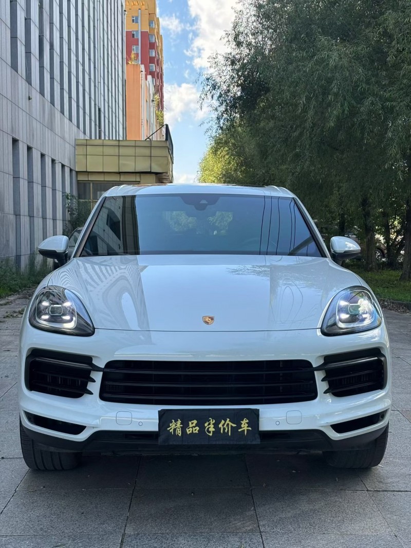 吉林21年保时捷卡宴1