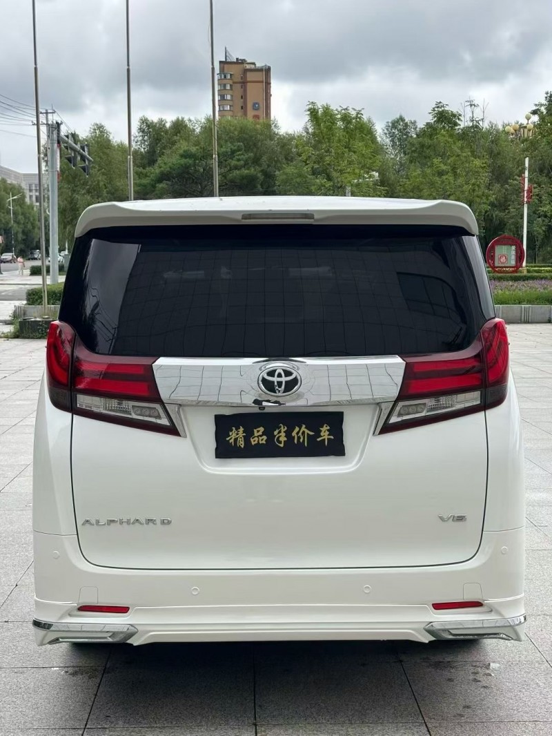 吉林17年丰田埃尔法6