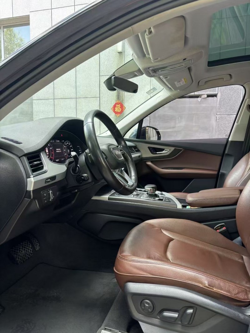 吉林17年奥迪Q77