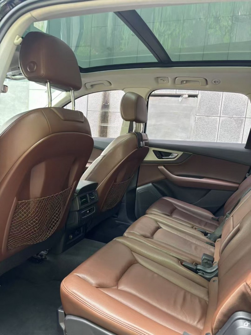 吉林17年奥迪Q79