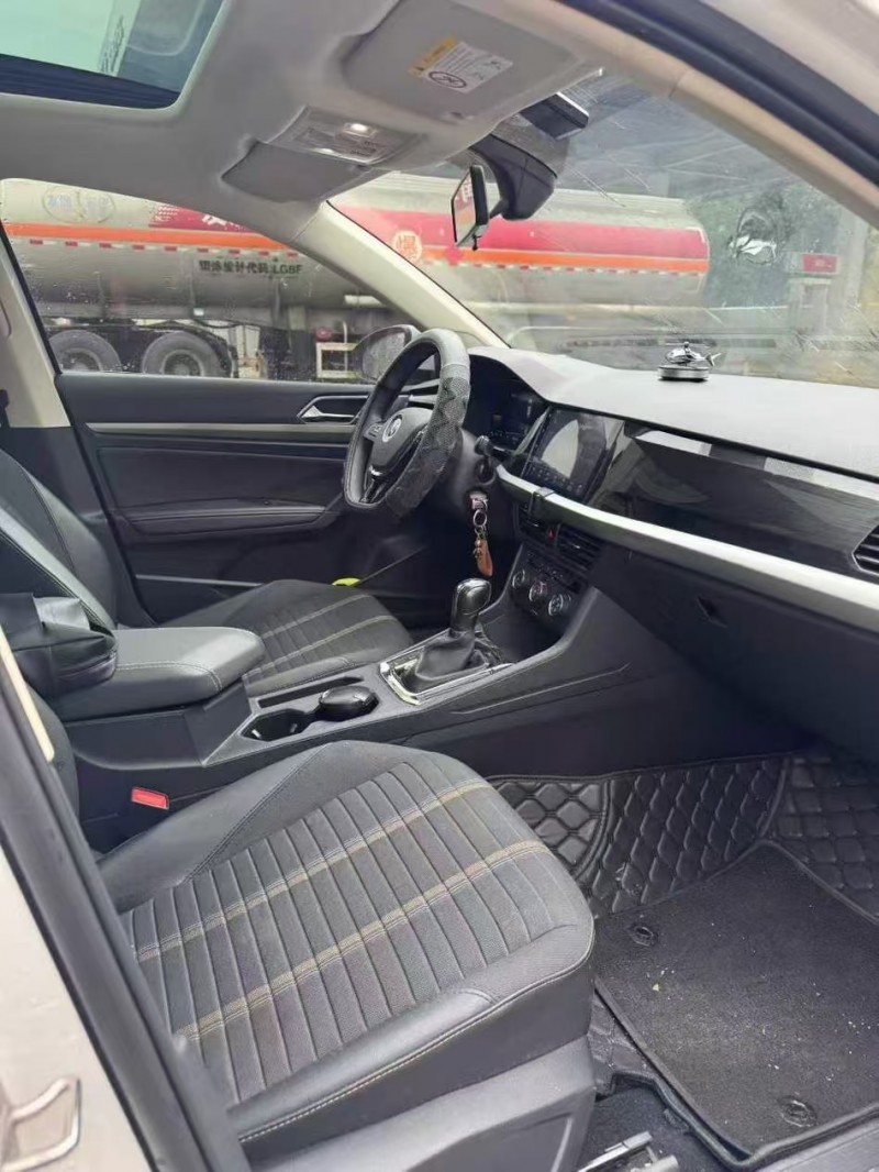 菏泽21年大众朗逸6