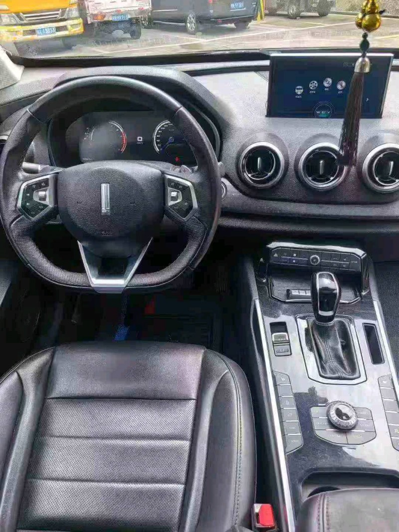 黄山17年长城汽车魏牌7