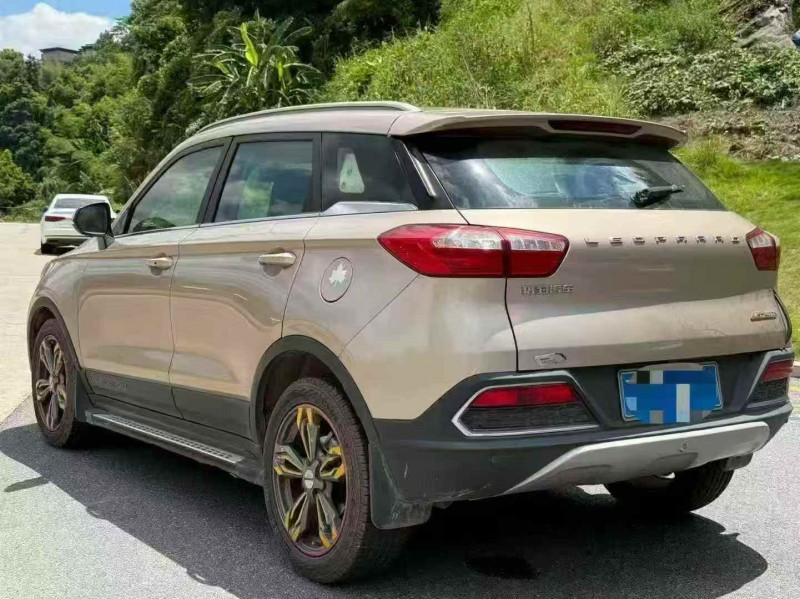 莆田17年猎豹汽车CS97