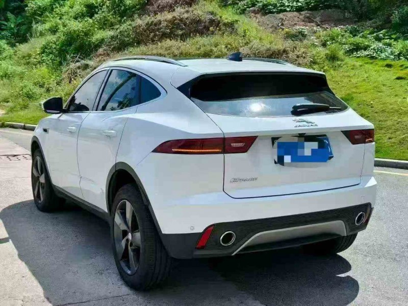 三明23年捷豹E-PACE8