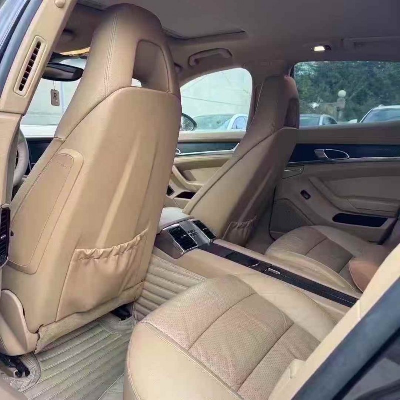 枣庄12年保时捷帕拉梅拉6