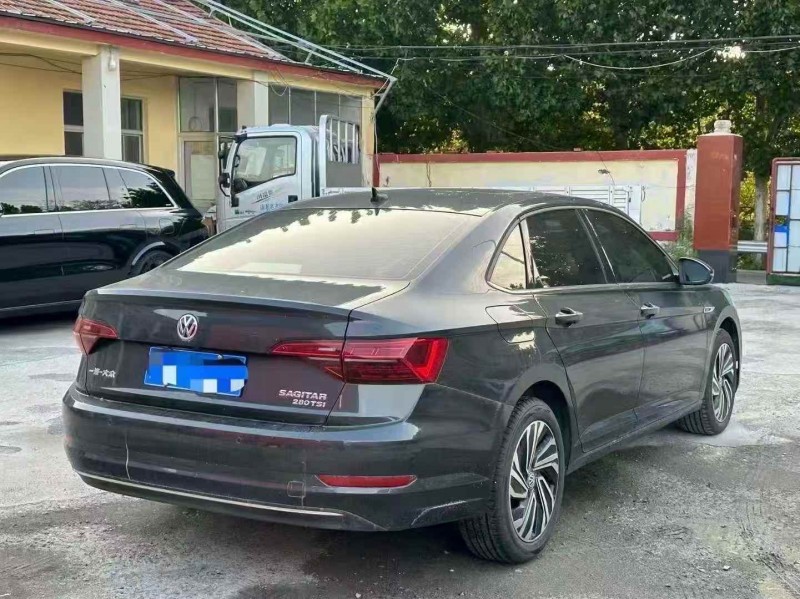 淄博21年大众速腾6