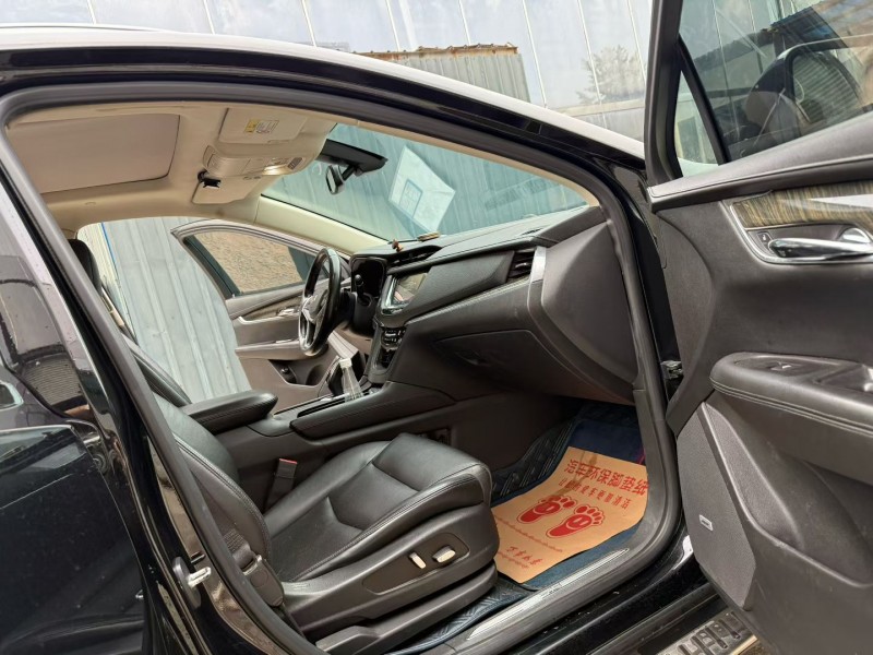 徐州16年凯迪拉克XT56