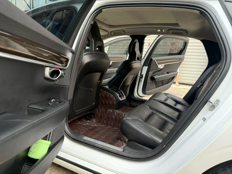 徐州18年沃尔沃S908