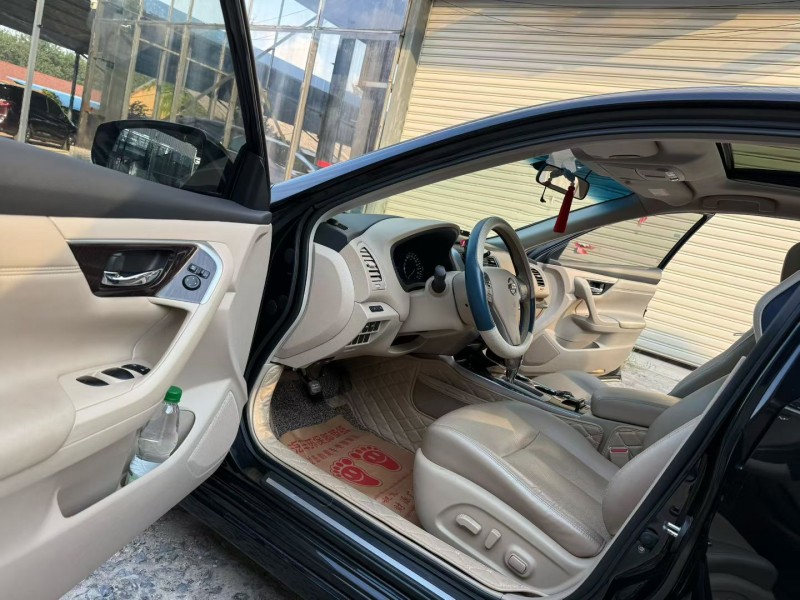 徐州16年日产天籁4