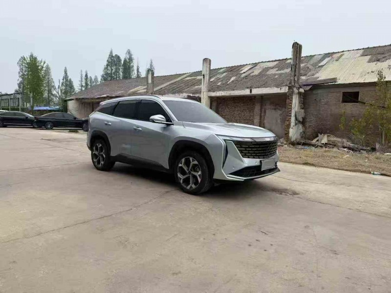 徐州23年吉利博越3