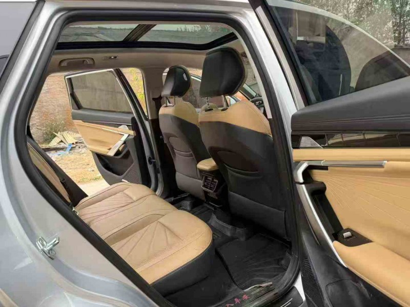 徐州23年吉利博越7