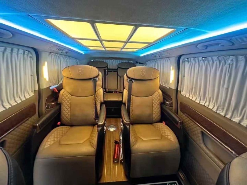 淄博18年奔驰威霆4