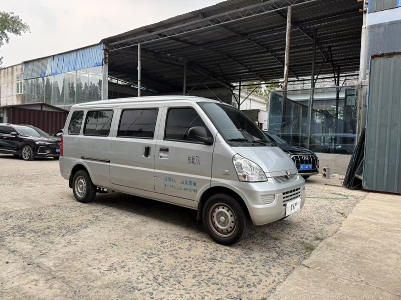 徐州24年五菱汽车荣光3