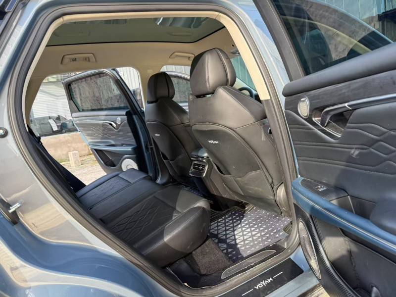 徐州21年岚图汽车FREE7