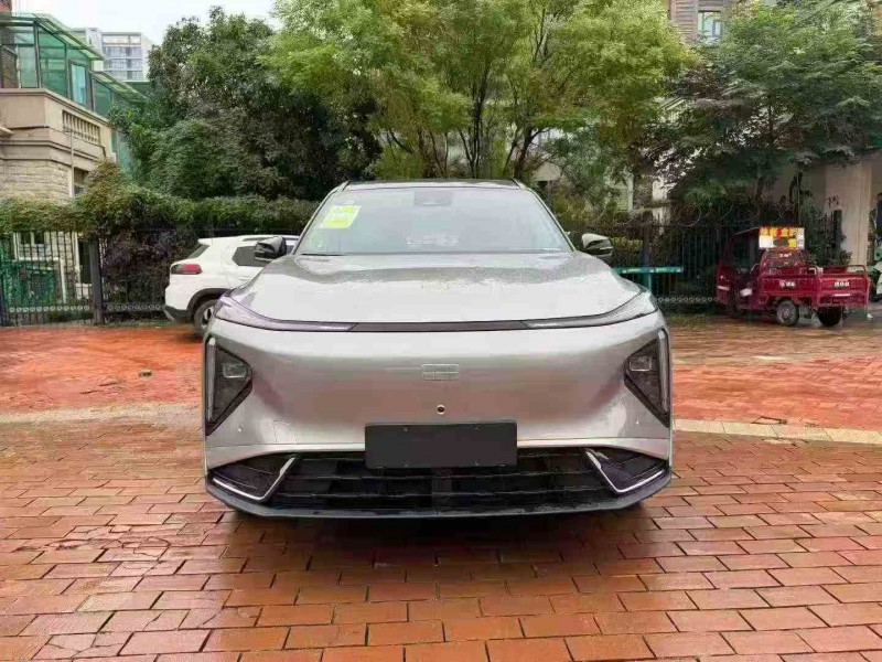 荆门25年吉利银河1