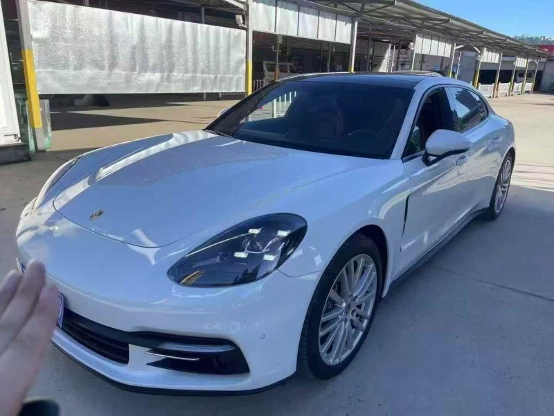 十堰18年保时捷帕拉梅拉2