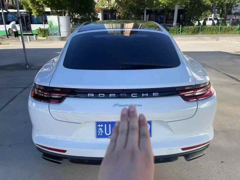 十堰18年保时捷帕拉梅拉9