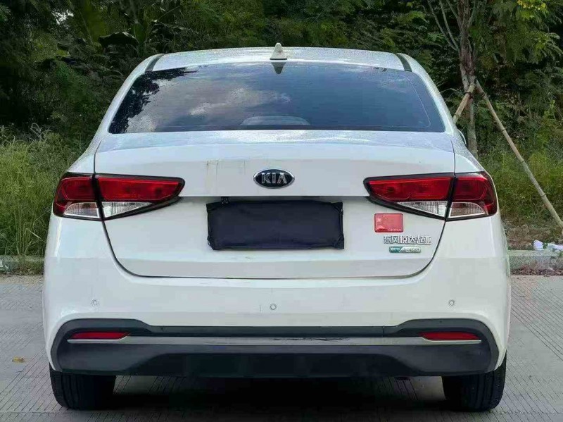 珠海20年起亚福瑞迪9