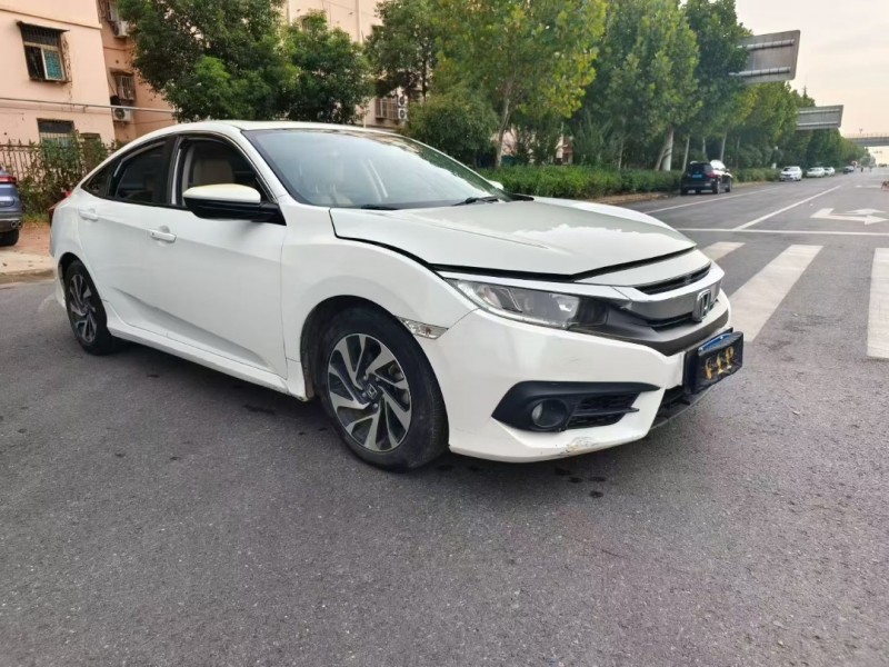 武汉16年本田思域2