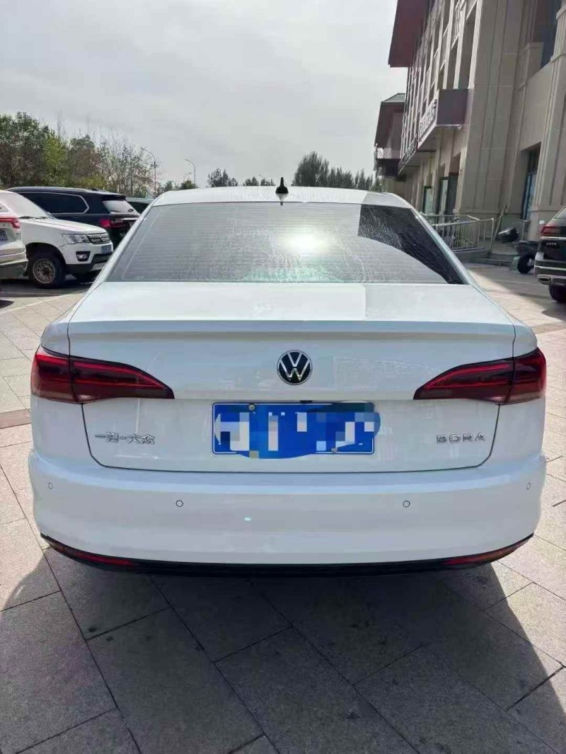 唐山22年大众宝来9