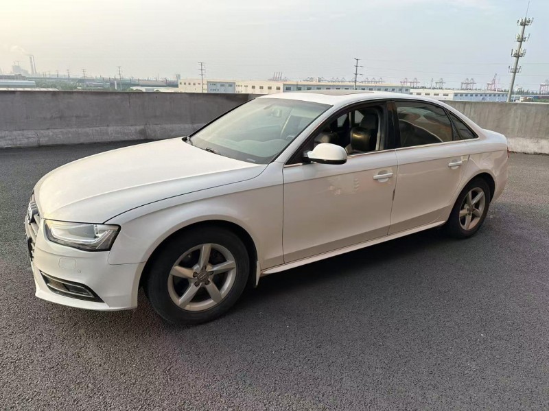 徐州16年奥迪A4L3