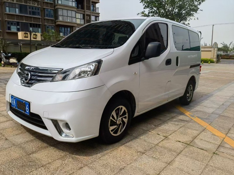 苏州18年日产NV2002