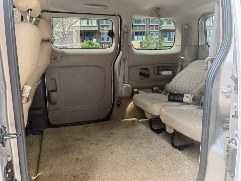 苏州18年日产NV2008