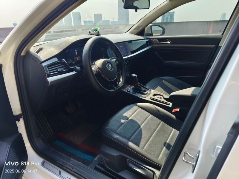 苏州21年大众朗逸5