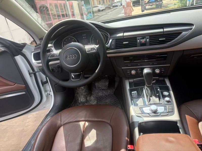 苏州16年奥迪A7L4