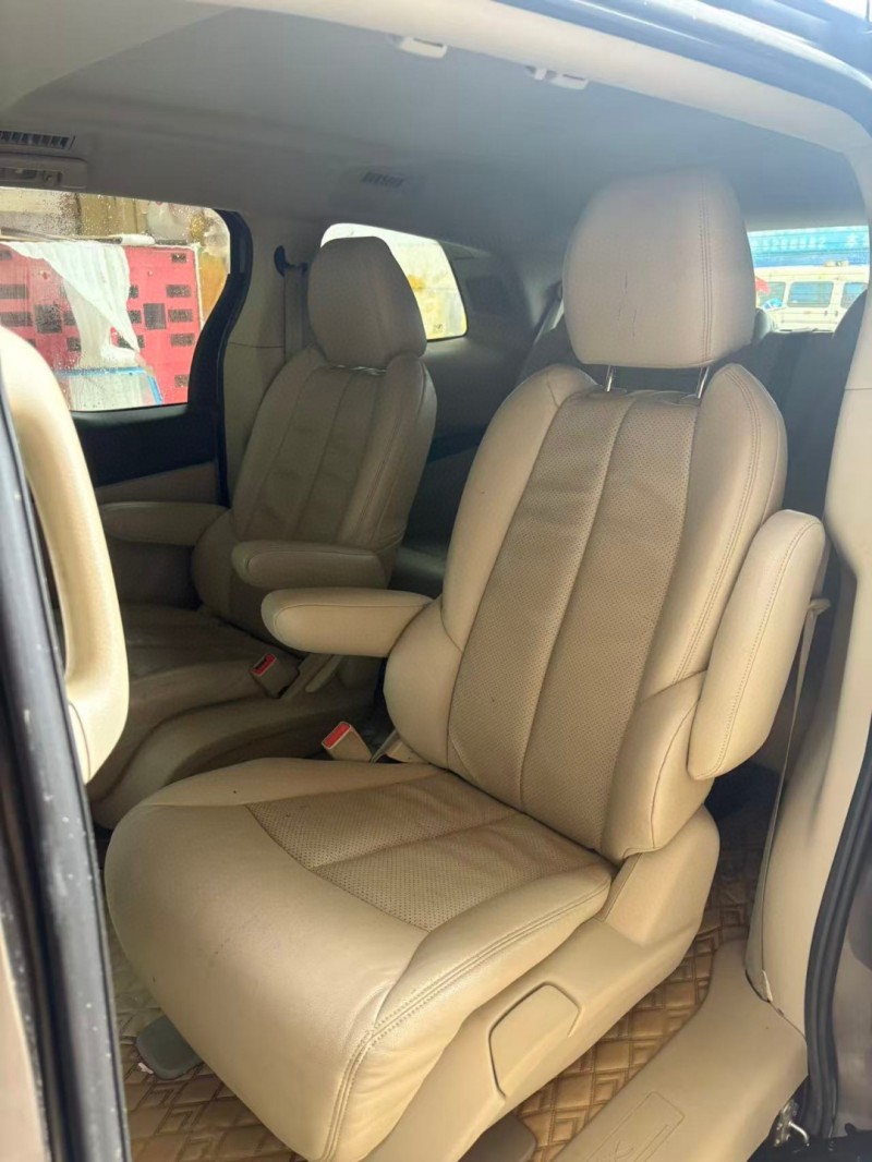 苏州17年别克GL84