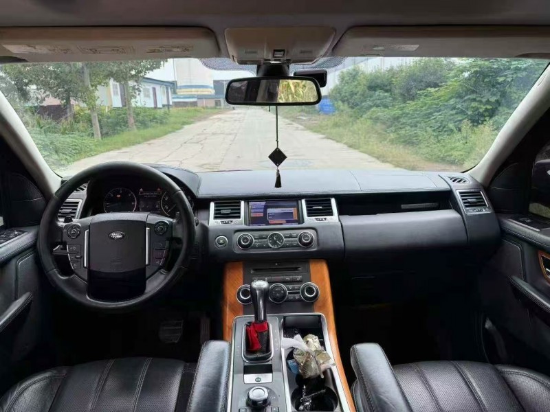 菏泽12年路虎揽胜运动6