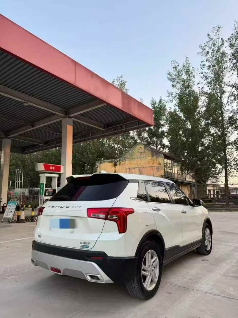 菏泽22年启辰T608