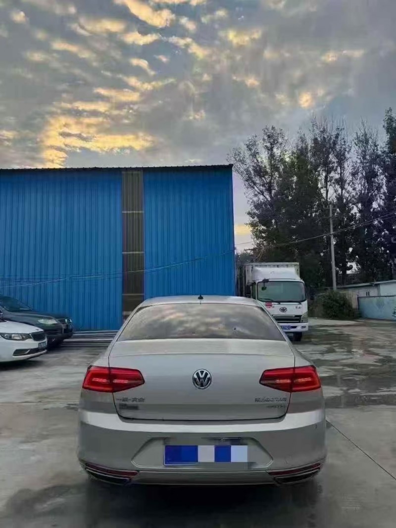 菏泽17年大众迈腾9