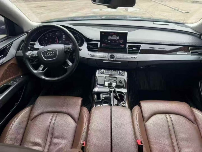 菏泽18年奥迪A8L6