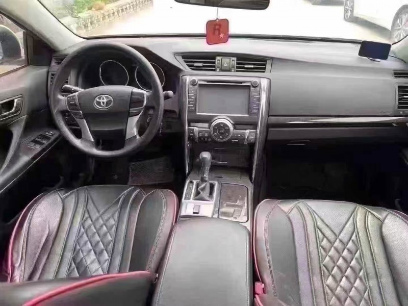 菏泽14年丰田锐志6