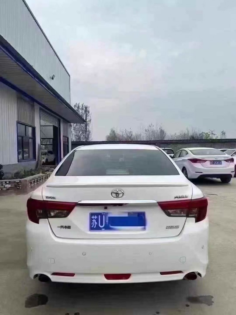 菏泽14年丰田锐志9