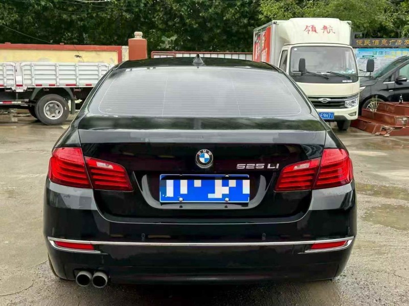 淄博16年宝马5系9