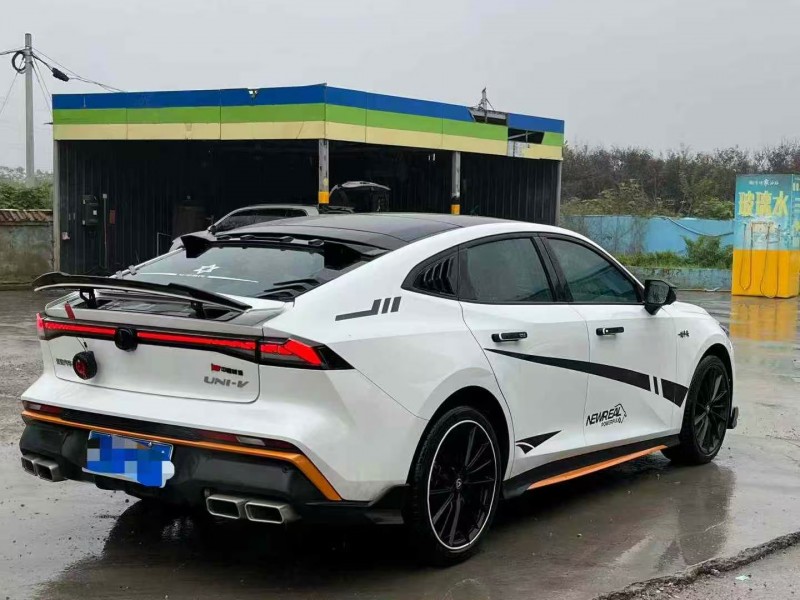 菏泽25年长安汽车UNI7
