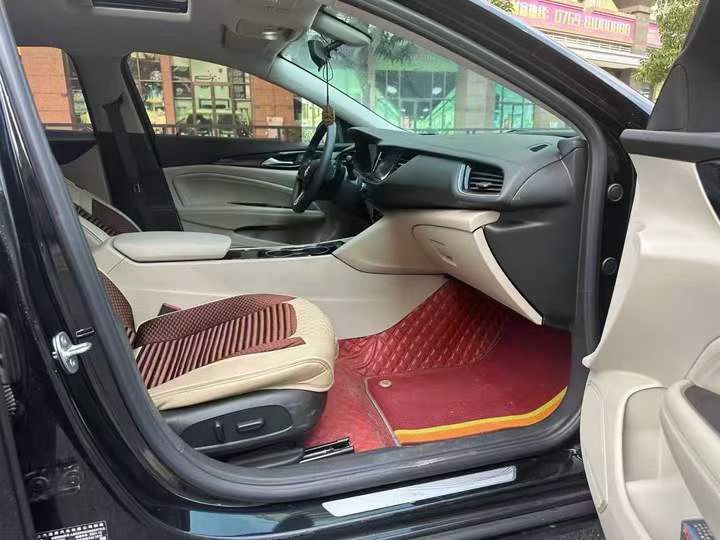 东莞22年别克君威5