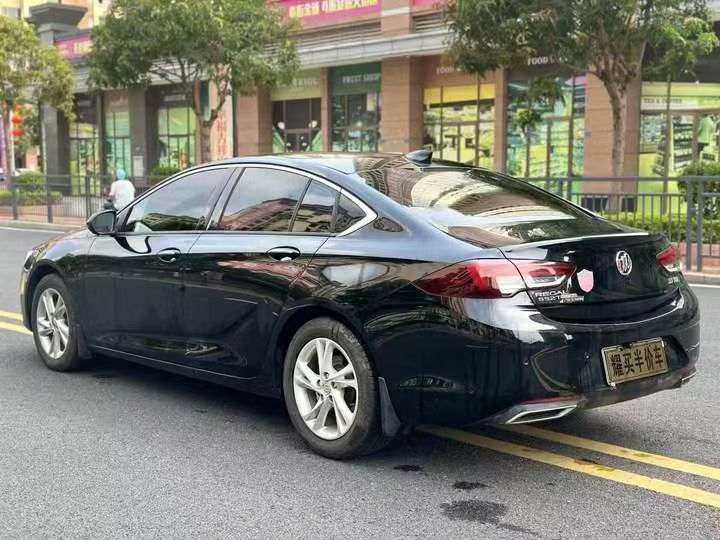 东莞22年别克君威6