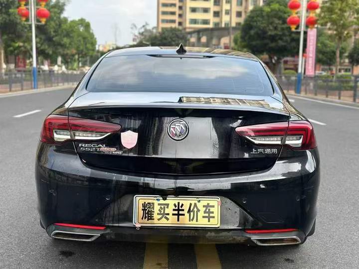 东莞22年别克君威9