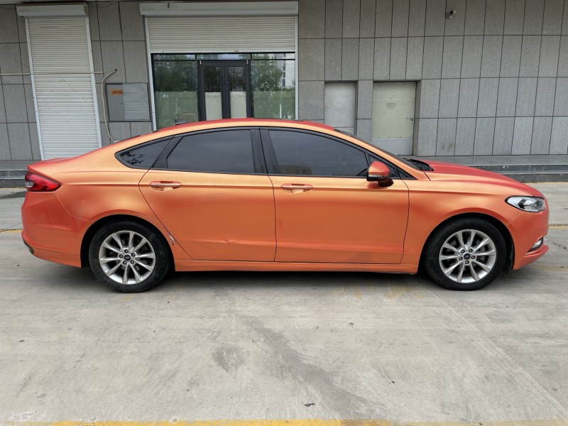 济宁17年福特蒙迪欧8