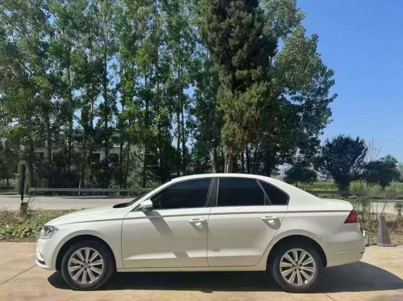 菏泽22年大众宝来7