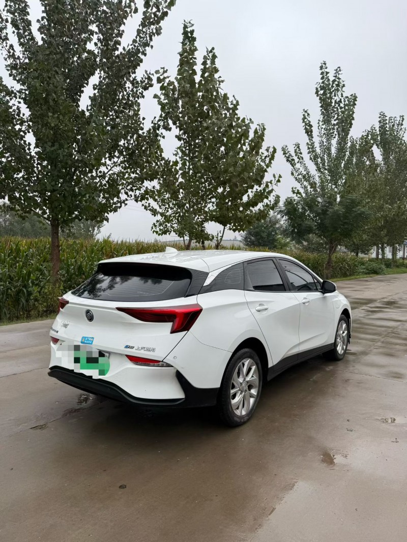 菏泽23年别克微蓝8