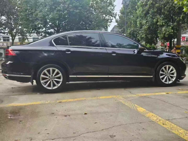 潍坊19年大众迈腾3