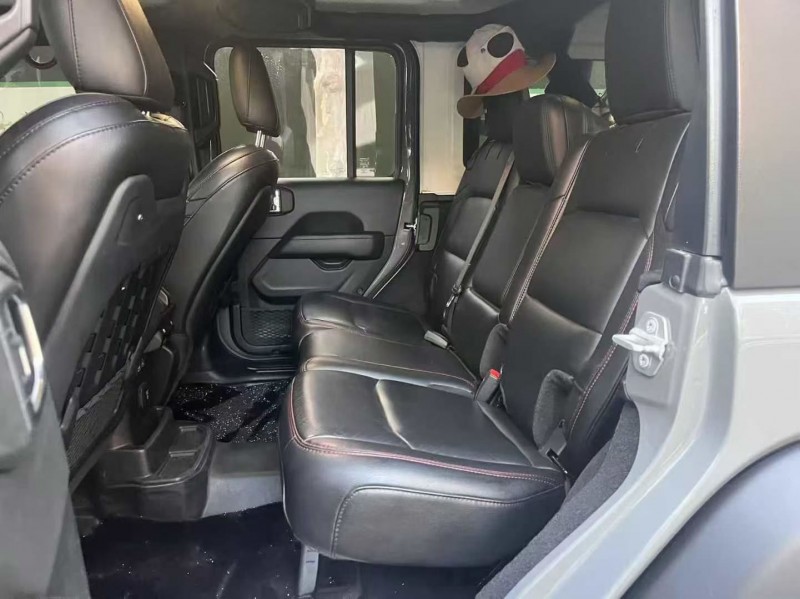 菏泽21年Jeep牧马人4