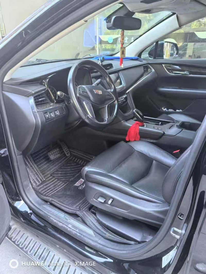 唐山18年凯迪拉克XT54