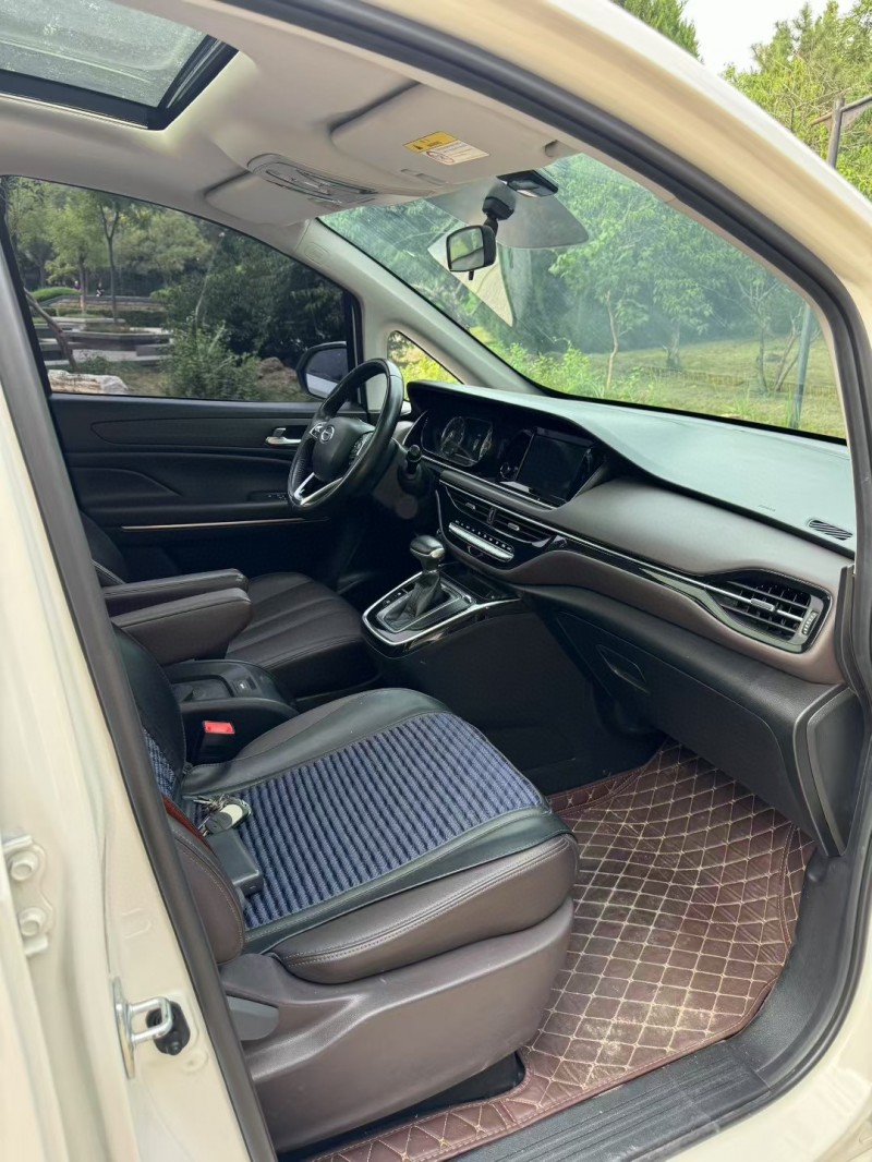 邢台19年传祺M66